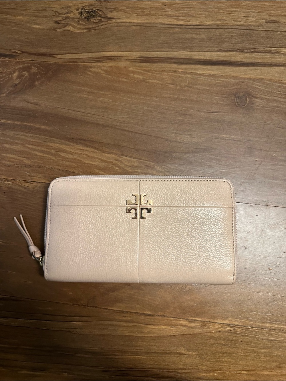 Tory Burch Pale Pink Pebbled Zip Wallet with Gold Logo